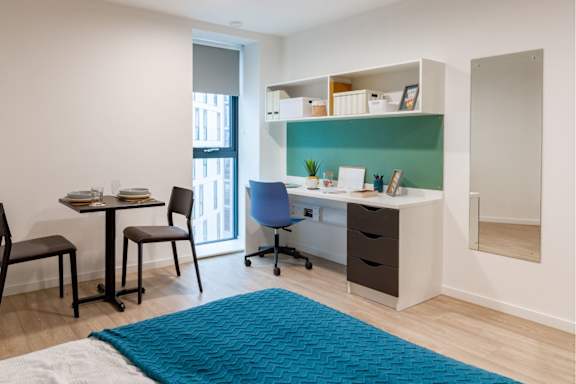 Available Rooms to Rent in London at Pavilion Court